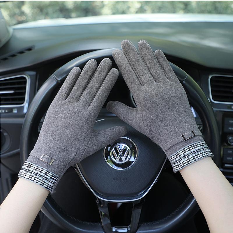 Autumn and winter outdoor cute velvet cycling German velvet touch screen winter gloves