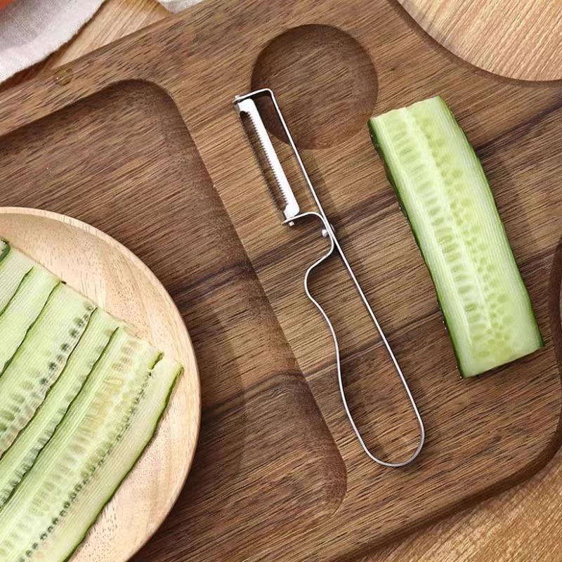 Stainless Steel Kitchen Peeler: Ideal for Fruits & Carrots