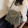 Large Capacity Retro Shoulder Tote Bag 2025 New Commuter Fashion Versatile Messenger Bag Hand-held Underarm Travel Bag