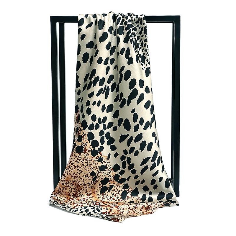 90*90cm Leopard Print Scarf Square Silk Scarves Women Hijab Shawls Fashion Kerchief Femme Head Scarf Foulard Bandana Beach Pareo