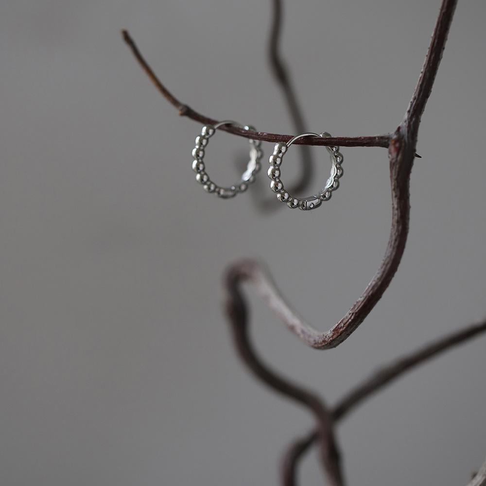 French Retro INS Style Commuting Earrings: Gold & Silver Titanium Steel with Small Round Beads