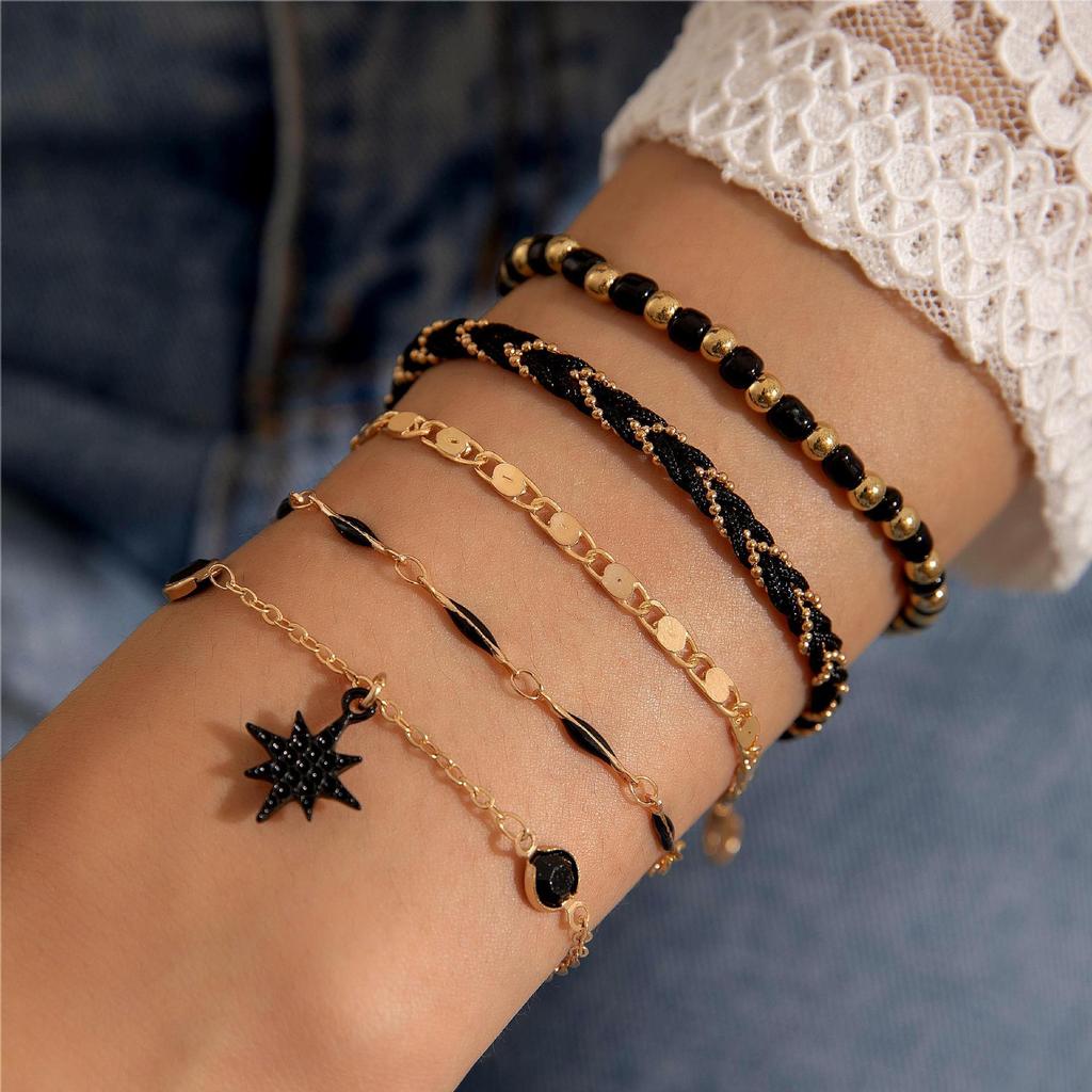 Bohemian Bracelet, Geometric Black Love Plane Chain 4-piece Ins Wind Bracelet for Women