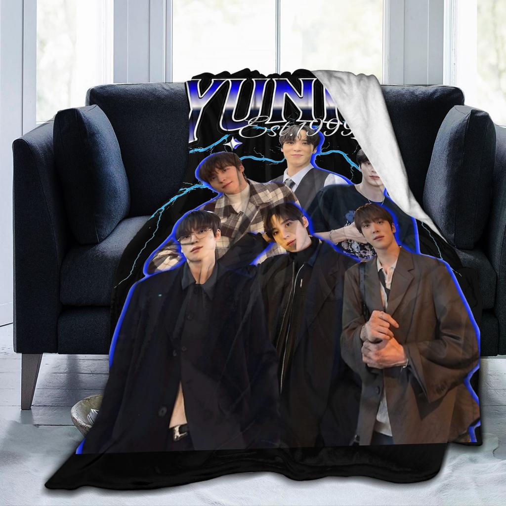 Yunho 90s Ateez Kpop Band Blankets Flannel Spring/Autumn   Multifunction Lightweight Throw Blanket for Sofa Bedroom Rug Piece
