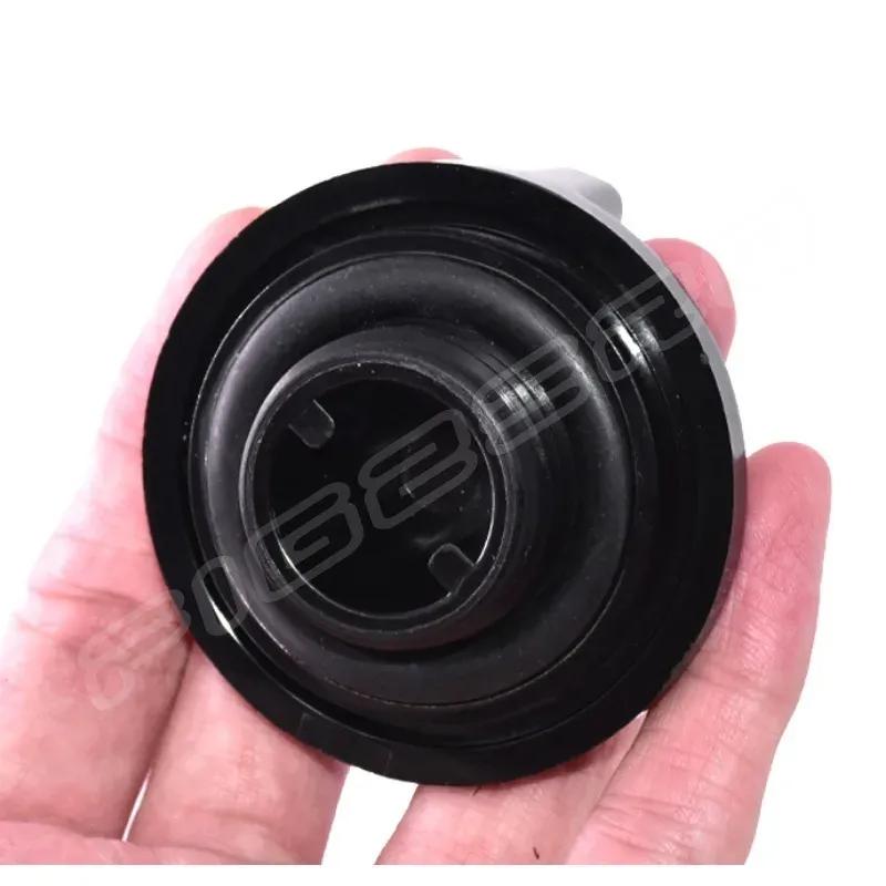 Car Oil Tank Cover Fuel Tank Cap for Nissan Teana X-Trail Sylphy Sunny Tiida Qashqai Livina Venucia Geniss Lannia Cefiro