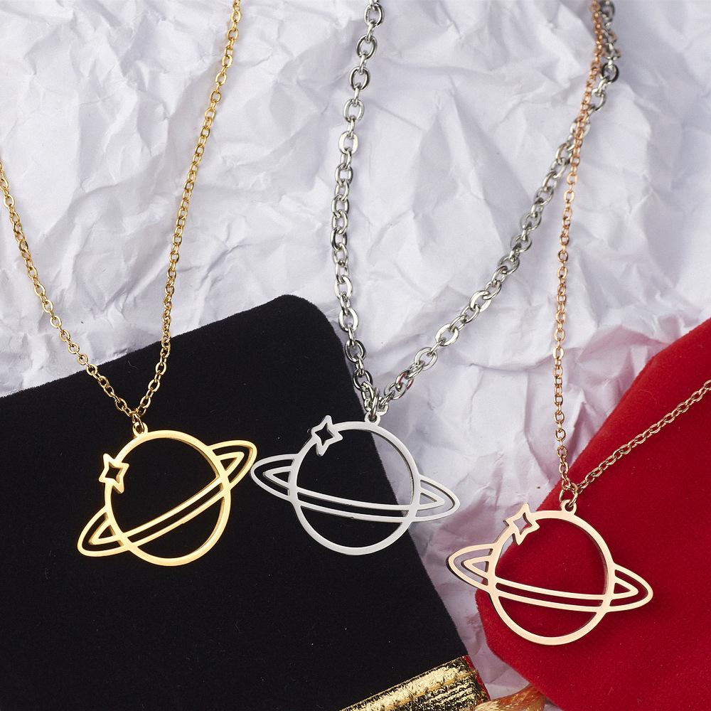 18K Gold-Plated Saturn Clavicle Necklace In Titanium Steel - European & American Style