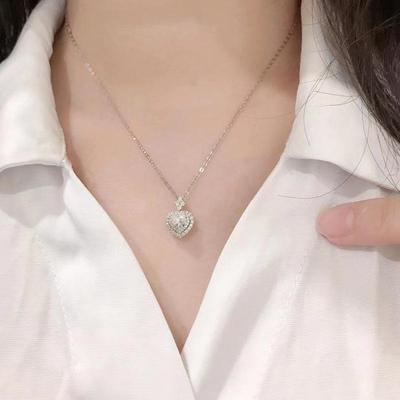 Korean-Style Heart-Shaped Diamond Necklace for Women - Elegant Clavicle Chain, Ideal Gift for Girlfriends