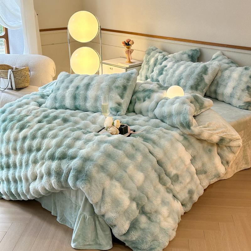Plush Bed Four-piece Set, Plush Thickened Double-sided Milk Plush Thermal Bed Sheet, Quilt Cover, Pillowcase Three-piece Set