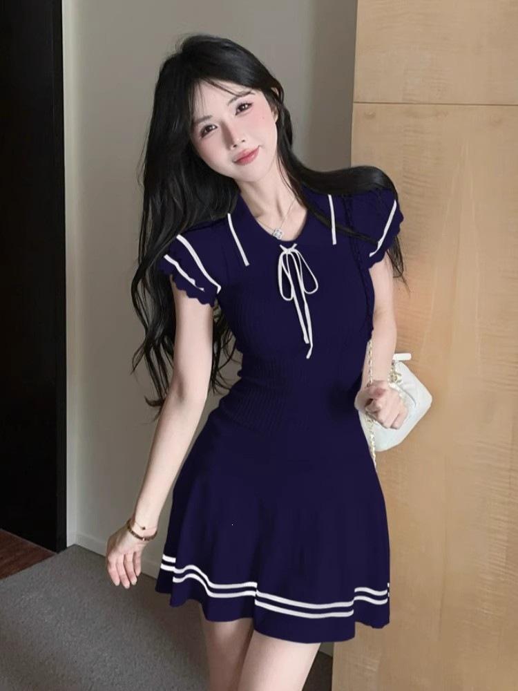 [Ice Silk Washing Water] Korean Contrasting Color Polo Collar Short-sleeved Knitted Dress Women's Summer Waist Skirt College Style a