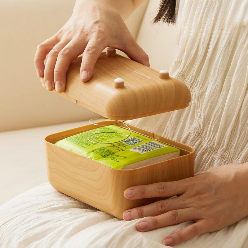New Light Tissue Box, Living Room, Nordic Style Imitation Wood Grain Magnetic Suction Paper Box, Tissue Box