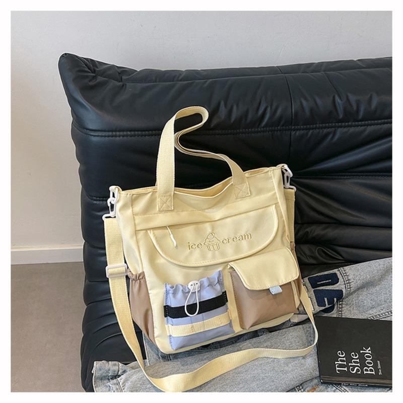 Large-capacity shoulder bag Women s contrasting messenger bag Student tutoring class bag Commuter tote bag Tutoring bag Lightweight