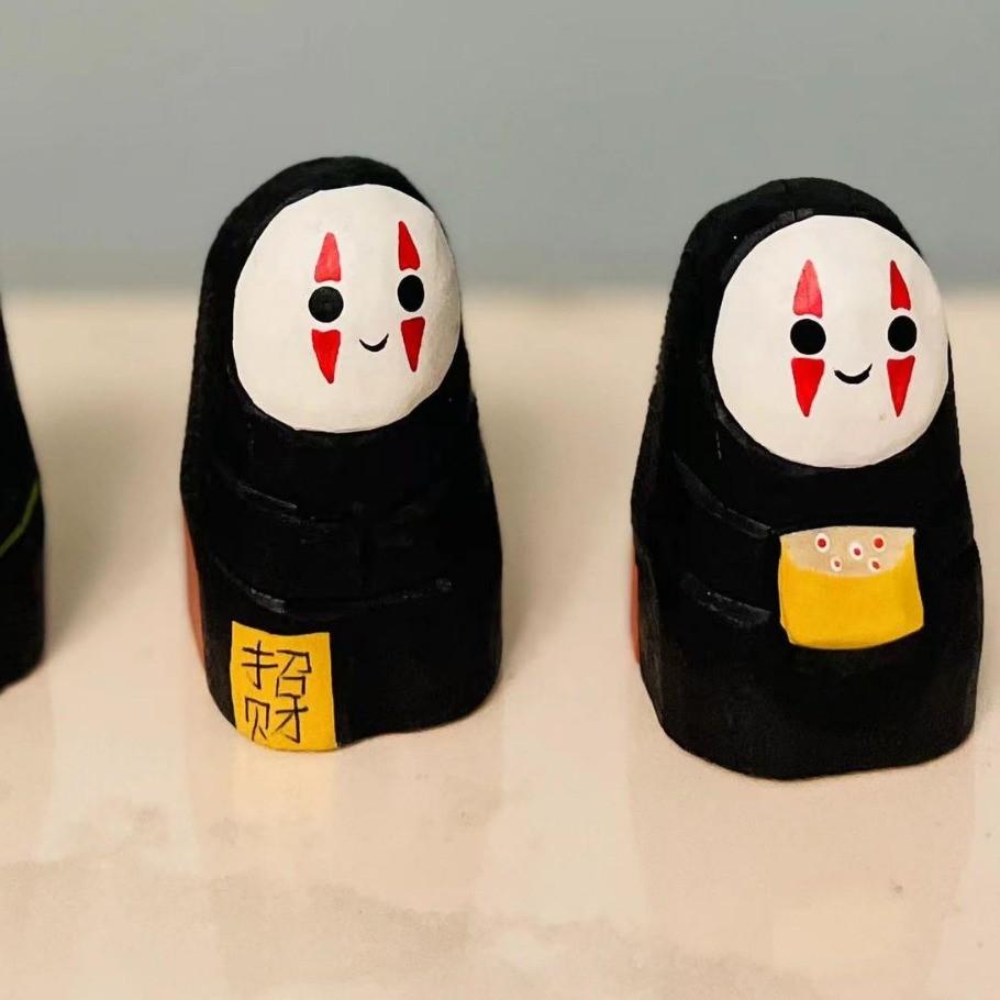 Spirited Away Wooden Craft Figurine Handcrafted Home Decor For Gift Giving
