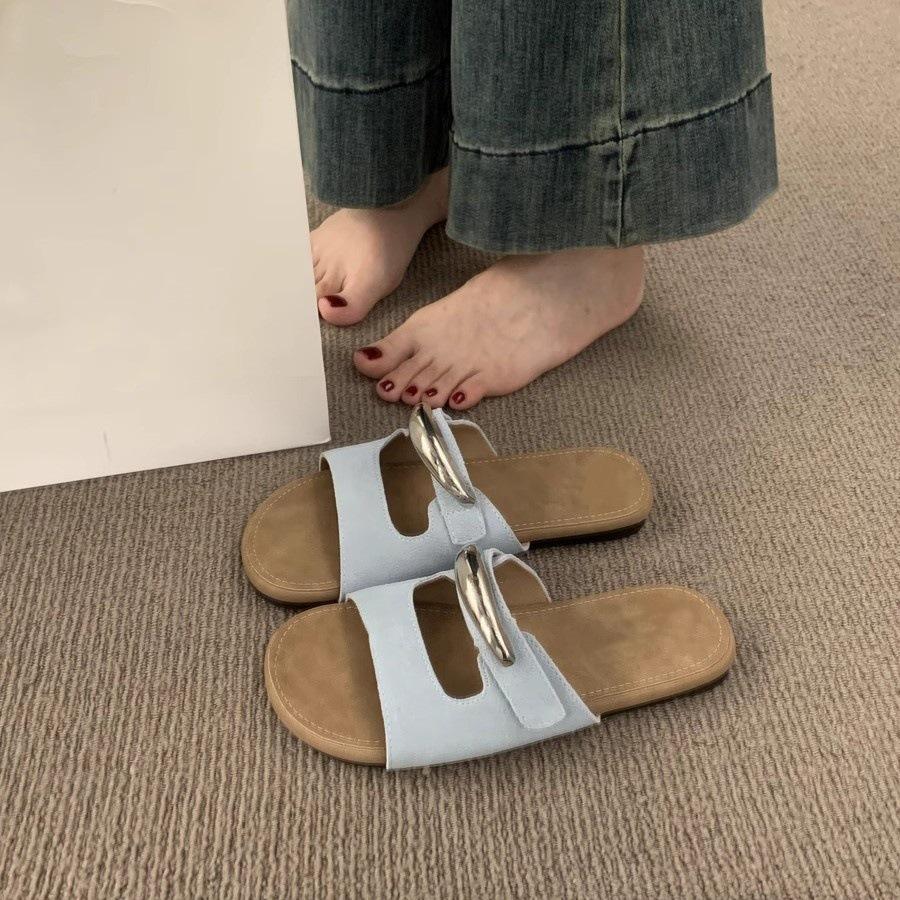 Metal Buckle with Open-toed Round Head Slippers for Women's Summer Wear Versatile and Not Tired Feet Flat-bottomed Dopamine Beach Sandals