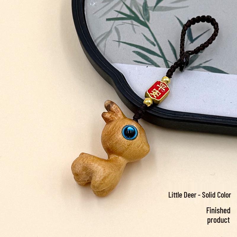 Sandalwood Little Deer Car Keychain: Safe Journey Couple Keyring Ornament