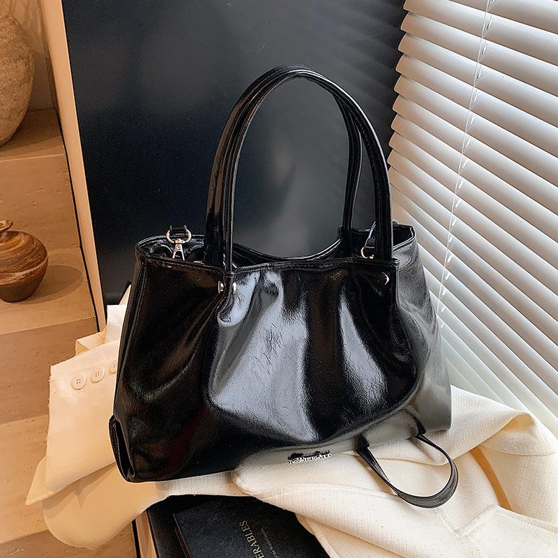 

Silver bag women s new popular fashion versatile commuter shoulder bag large capacity tote bag messenger bag