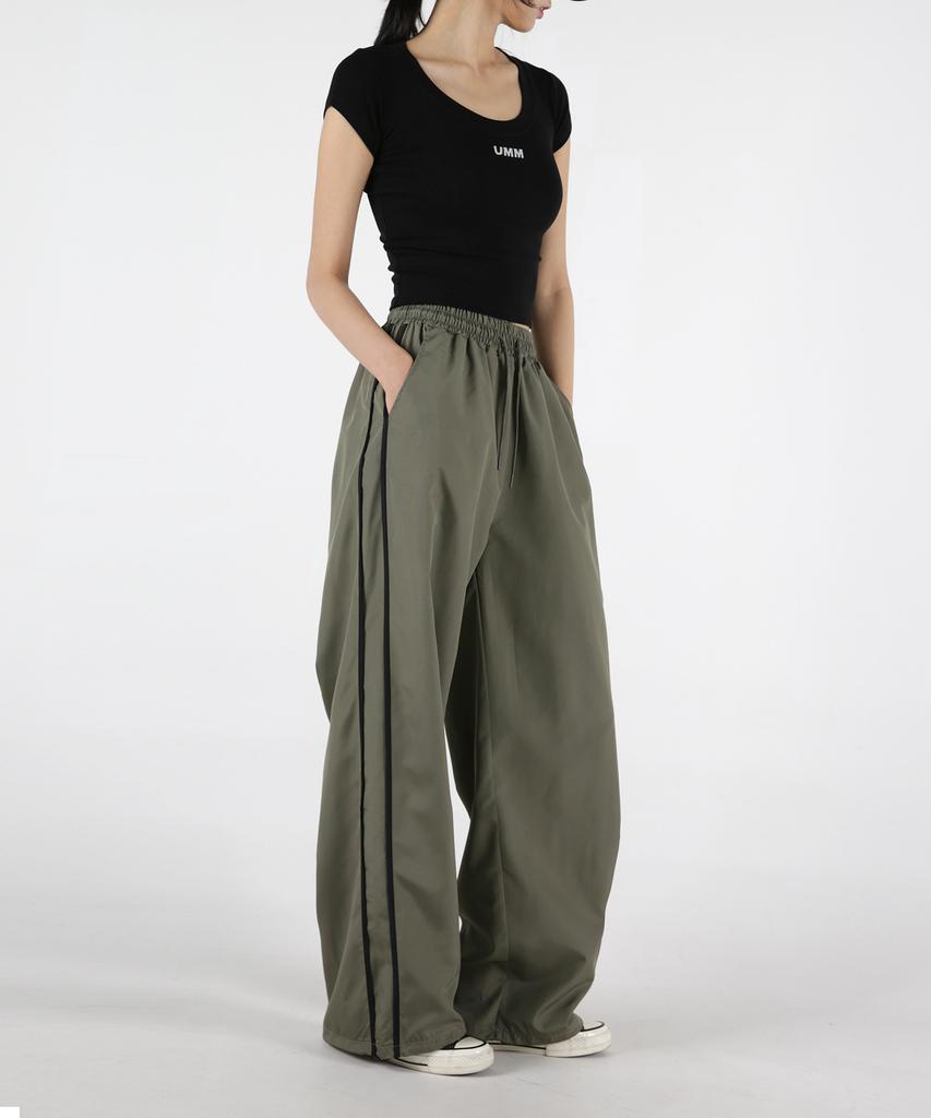 UMM Contrast Line Wide Training Track Pants