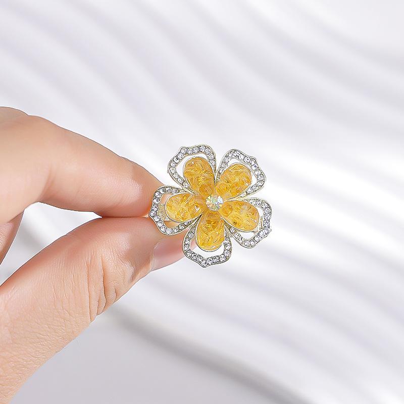 Zircon Flower High-End Brooch Women'S High-End Brooch Design Sense Niche Pin Women'S Luxury Temperament Exquisite Accessories
