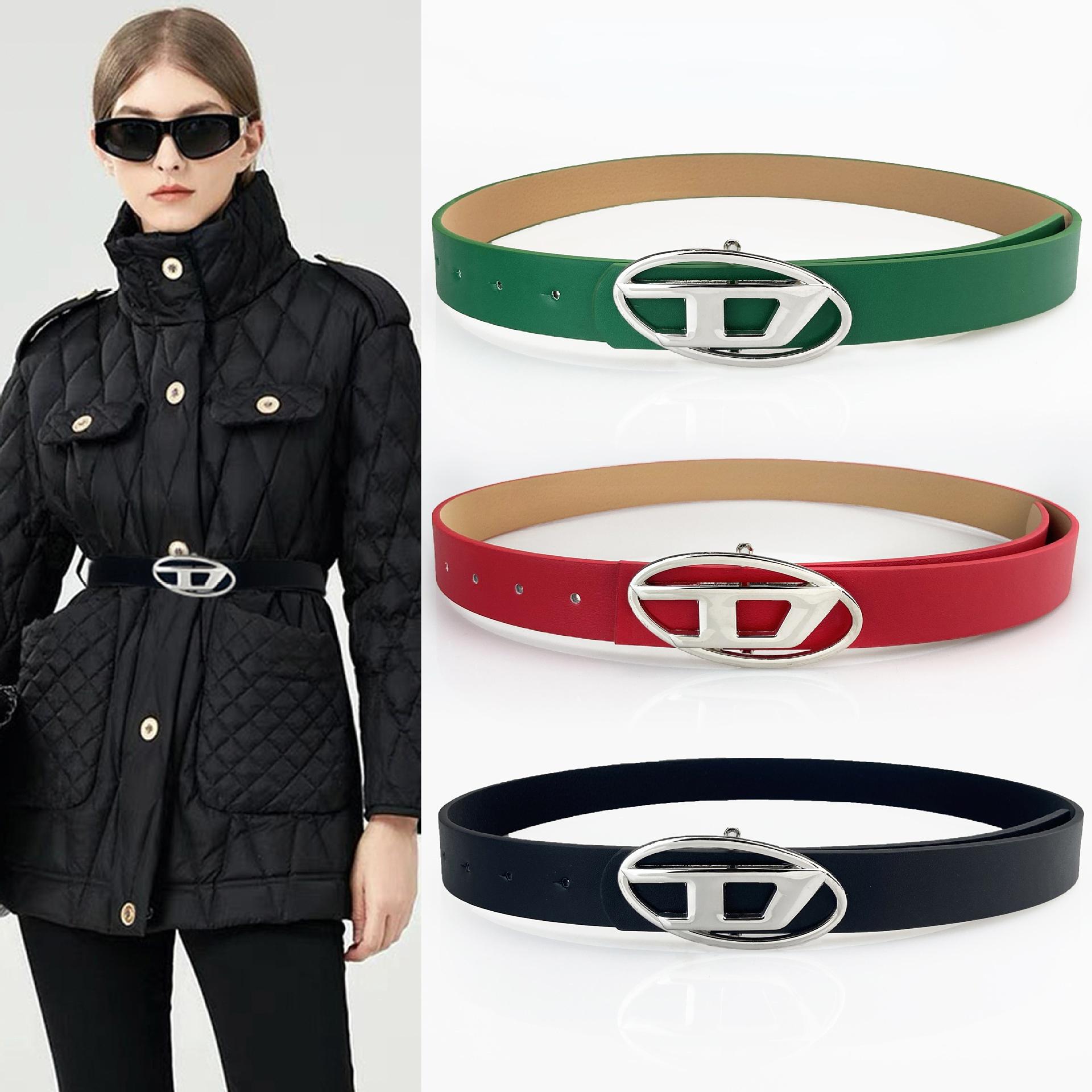 

Высококачественный кожаный ремень женщины черные декоративные джинсы пояс женщины овальные пуговицы пояс menjavascript: