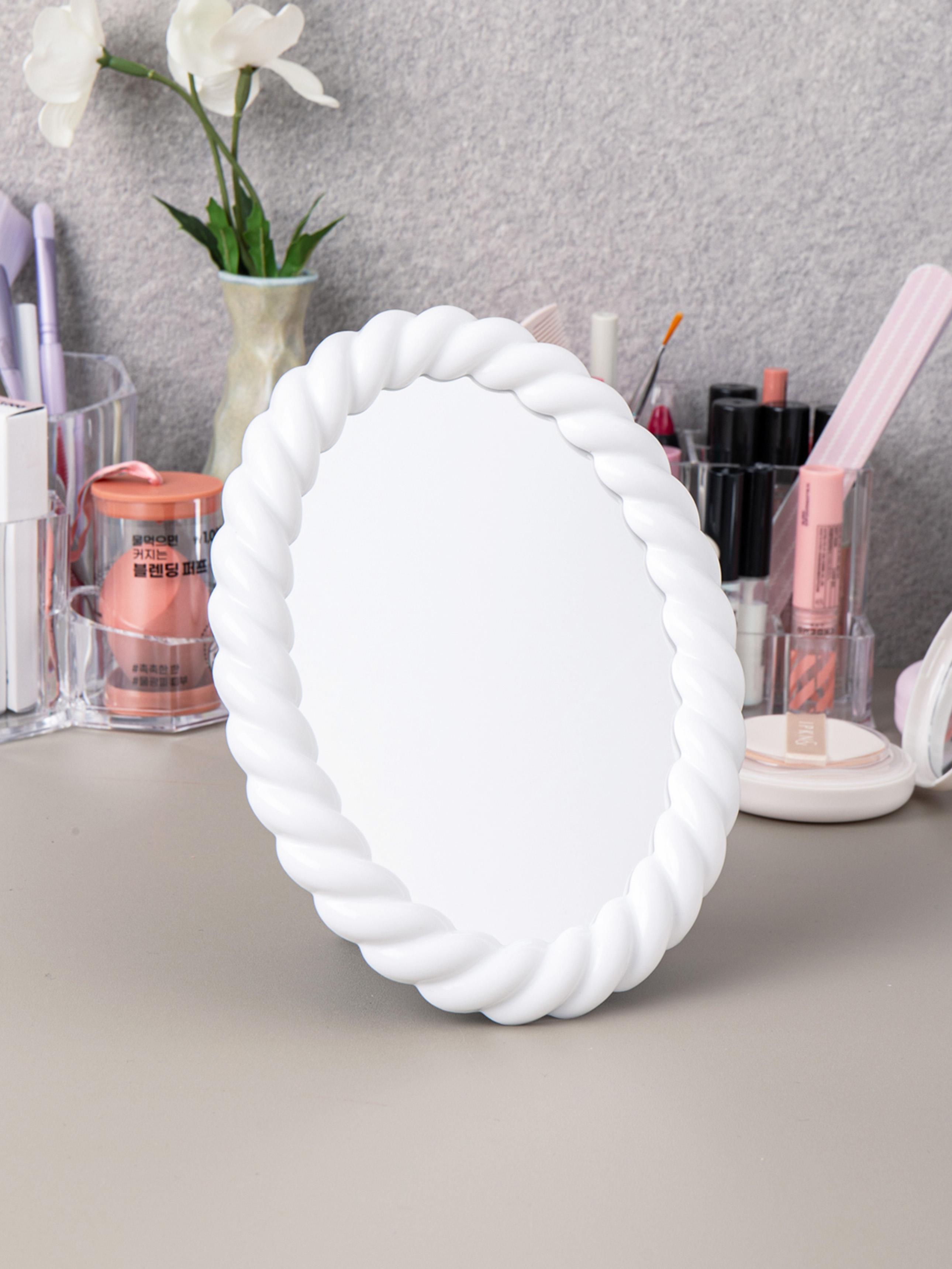 

PP Oval Wall Mirror (16x21cm) 1ea