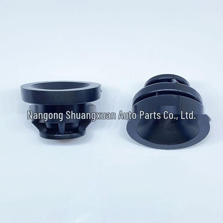 P30110238 Engine Cover Rubber Pad for Mazda Axela, CX4, and CX5.