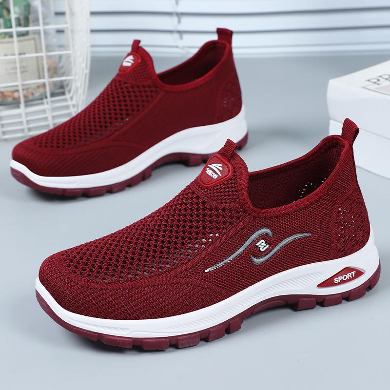 New Summer Shoes for Women's New Soft Sole and Unstable Mother's Shoes Casual Women's Shoes Breathable Hollow Mesh One-piece Single Shoes