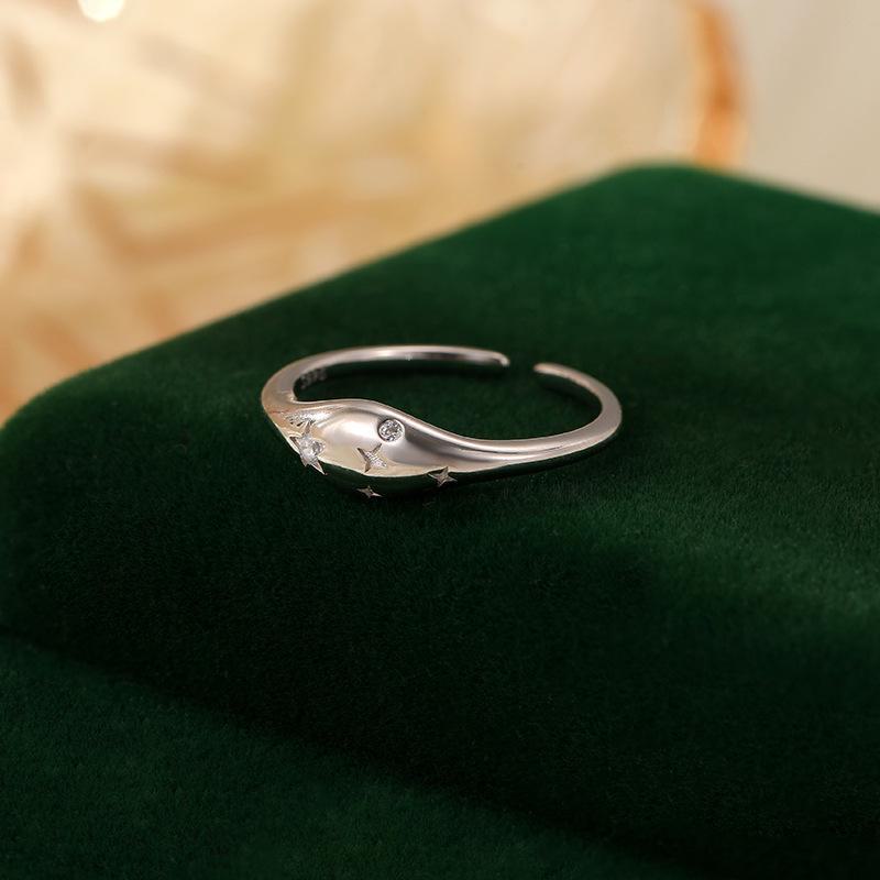 Banyan Tree S925 Silver Polaris Oval Star Diamond Ring - French Design for Women