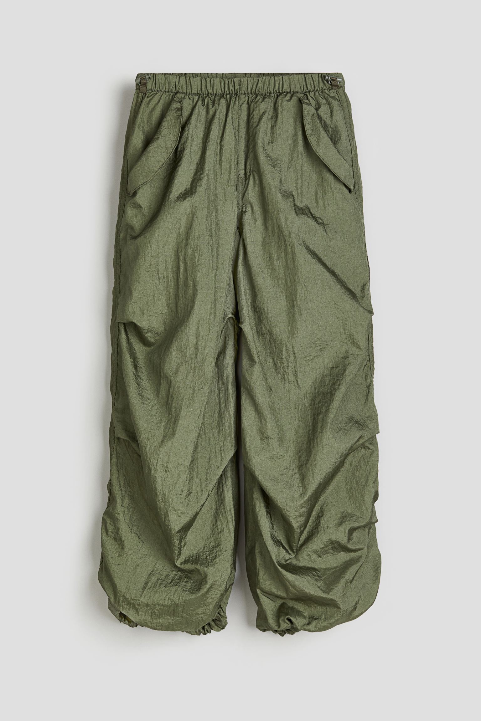 

Parachute trousers