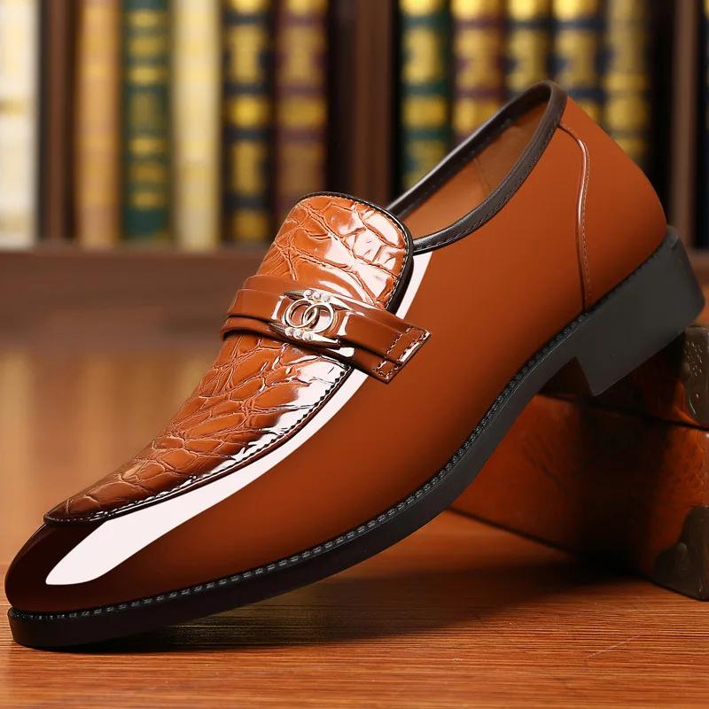 Pointed Toe Dress Shoes for Man Luxury Patent Leather Men Party Wedding Shoes Fashion High Quality Loafers Men Formal Shoes New