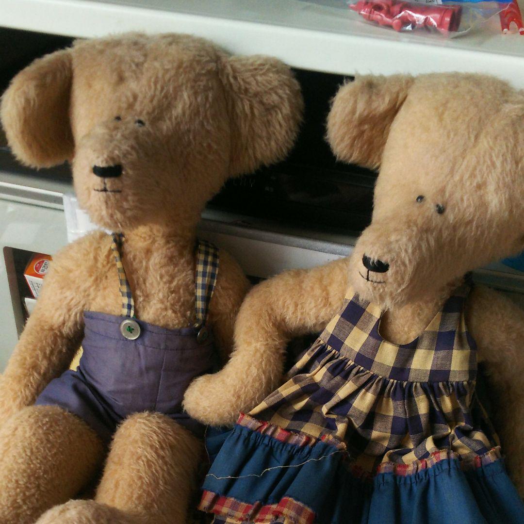 

[USED] Two artist teddy bears