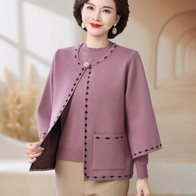 Middle-aged and Elderly Women's Autumn and Winter Sweater Fashion Cardigan Jacket Mother Autumn Knitting Two-piece Set