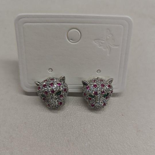 

Французские ретро серьги-пусеты с головой леопарда из циркона, персонализированные изысканные серьги высокого класса, серьги в стиле легкой роскоши, ретро средневековые серьги