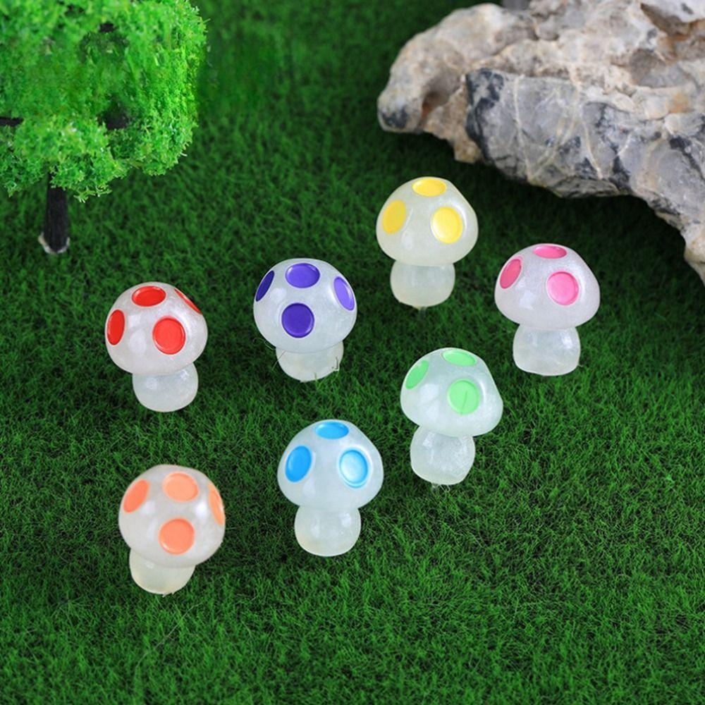 

Resin Luminous Mushroom Five-Point Mushroom Mushroom Micro Landscape Garden