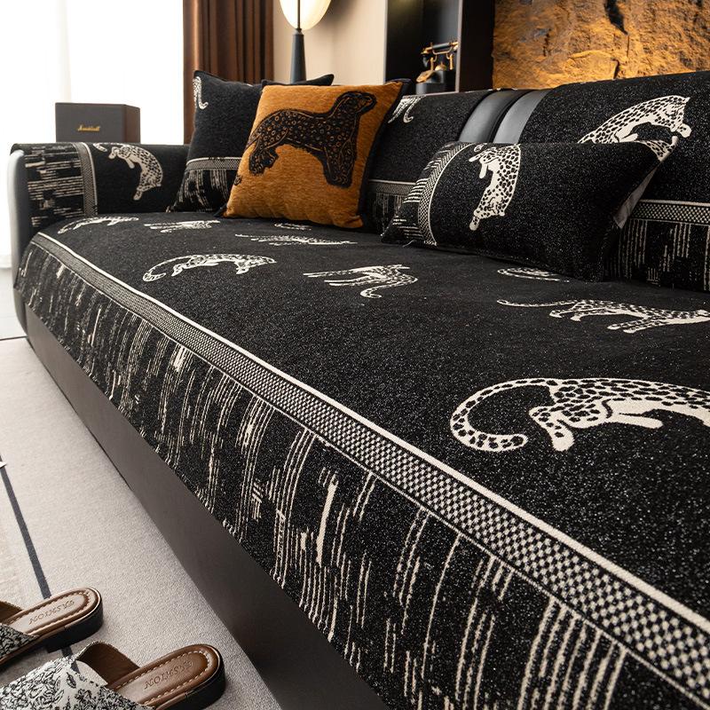 Light luxury cheetah sofa cushion universal in all seasons Chenier non-slip seat cushion 2025 new advanced sense cover cover cloth
