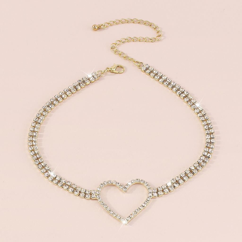 Women European Minimalist Light Luxury Design Clavicle Choker Full Rhinestone Heart Sweet Personality Necklace For Women