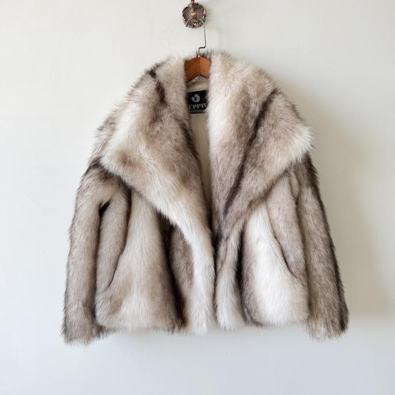 Autumn And Winter Fashionable Two-Color Fox Fur Coat Femininity Big Lapel Imitation Fur Coat Loose Plush Women'S Clothing
