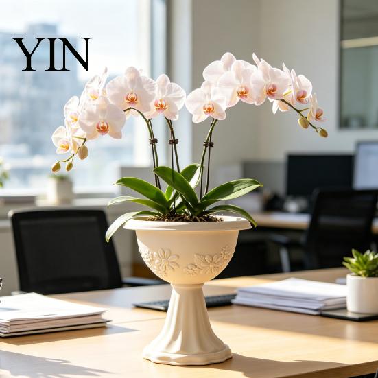 Lightweight Garden Planter Plastic Flower Urn Planter, Goblet-Shaped Plant Pot, Flowerpot with Weather-resistant Pot Drainage Holes for Indoor Outdoor