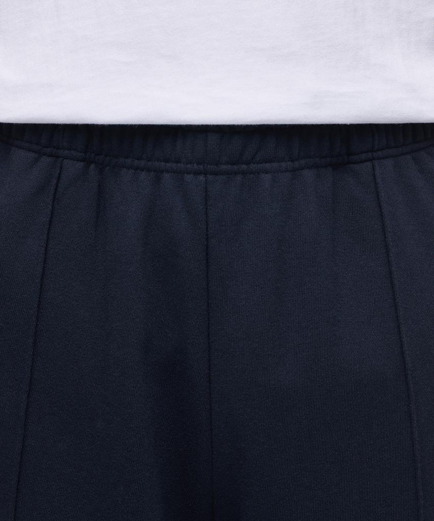 MUSINSA STANDARD Pin Tuck Wide Sweatpants [Navy]
