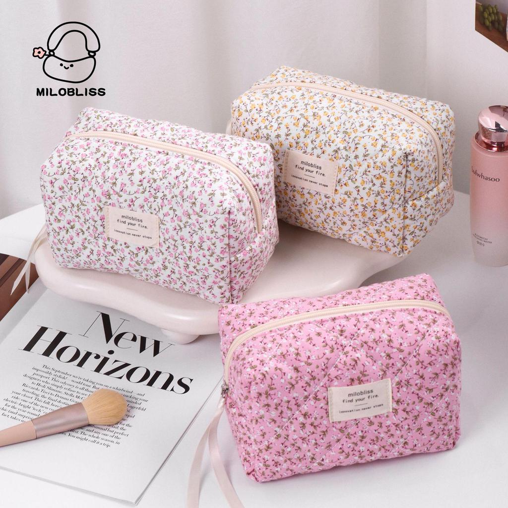 High-Capacity Quilted Floral Cosmetic Bag – Portable Handbag
