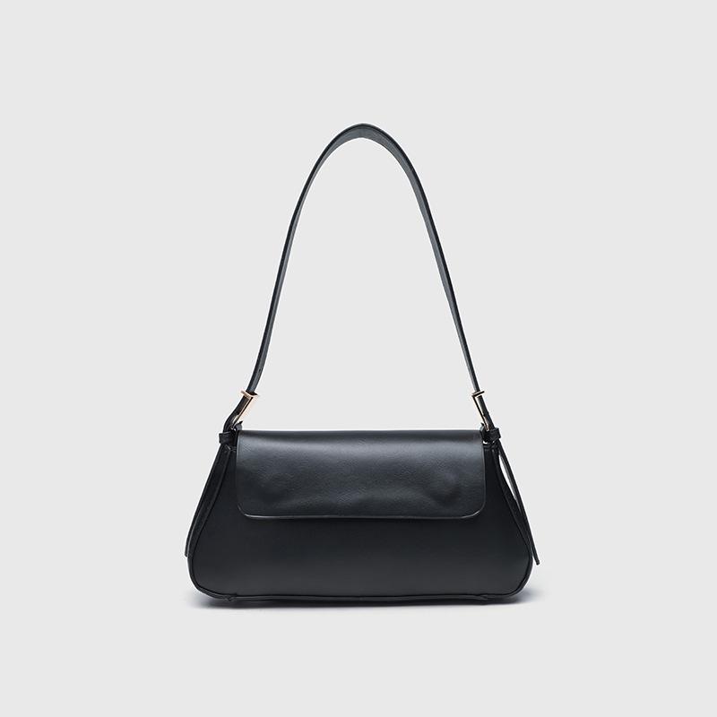 New Women's Bag Spring Fashion Versatile Black Belt Buckle Flip Minimalist Retro Shoulder Underarm Bag