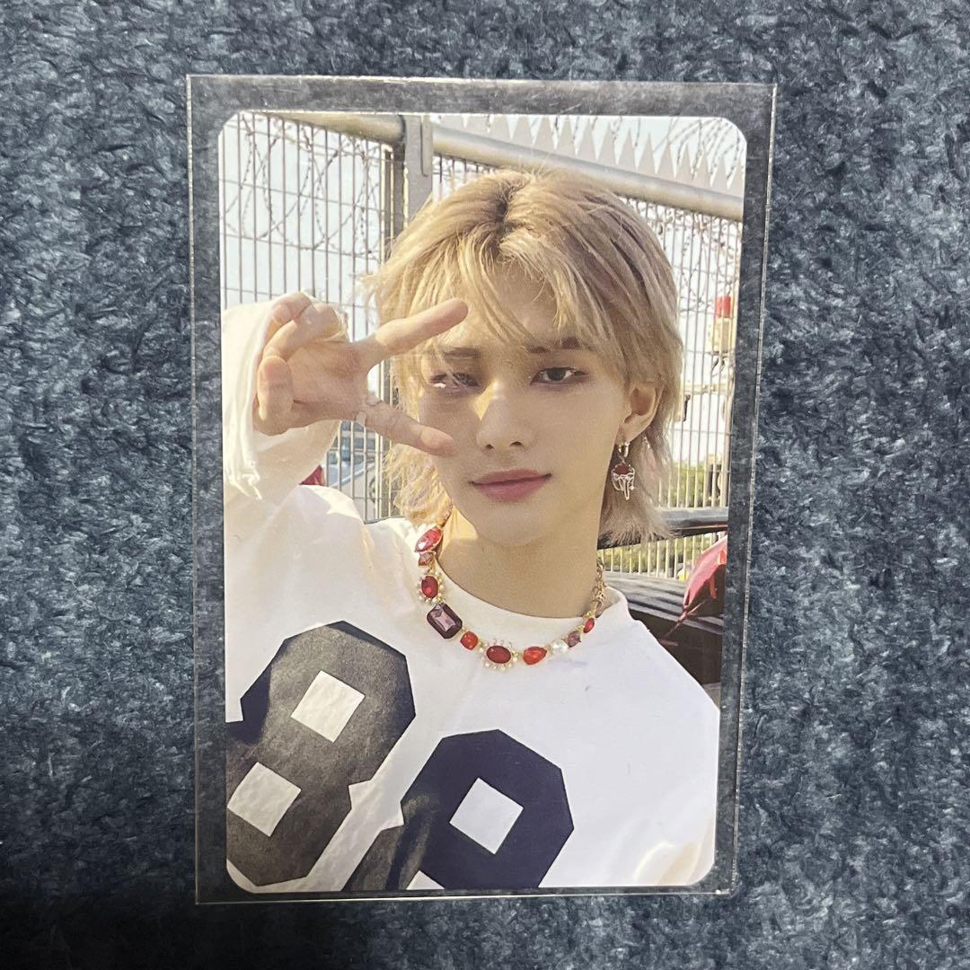 

[USED] straykids hyunjin hyunjin maxident BDM bonus