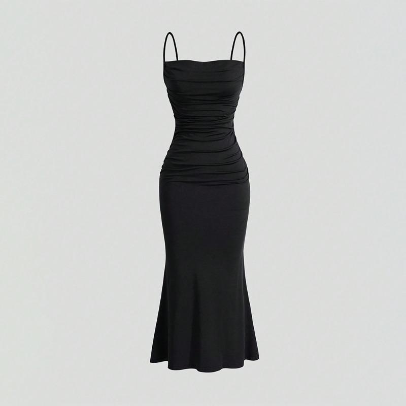 Female Collarless Dress with High Waist Straps and Hips Long Dress