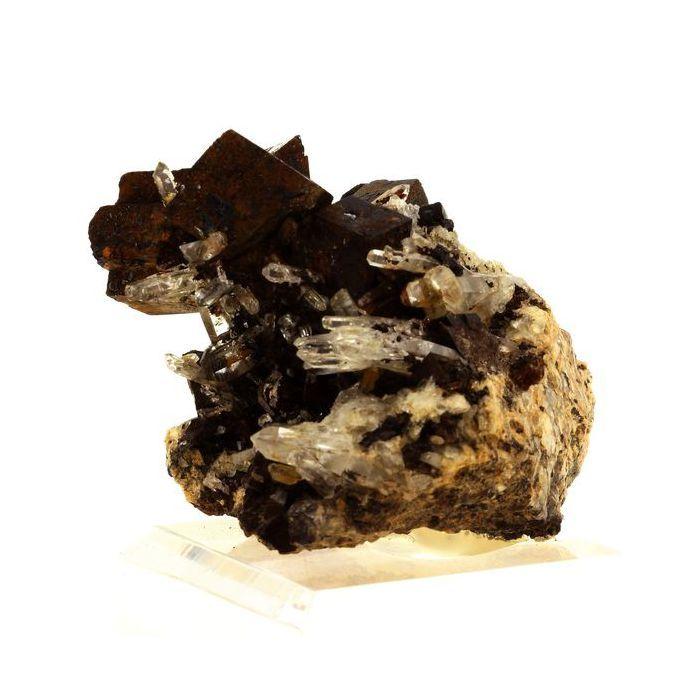 Pierres et Minéraux. Siderite + Quartz. 971.0 ct. Vaulnaveys-le-Haut, Isère, France.