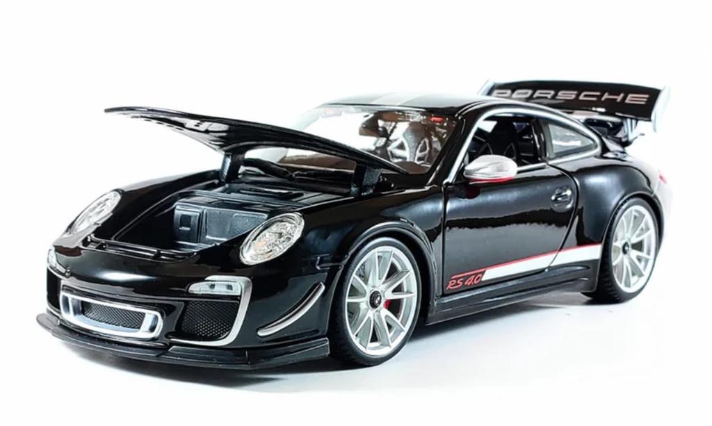 Maisto Porsche 911 GT3 RS4.0 Black 1/18 Scale Special Edition Diecast Car with Opening Doors and Hood