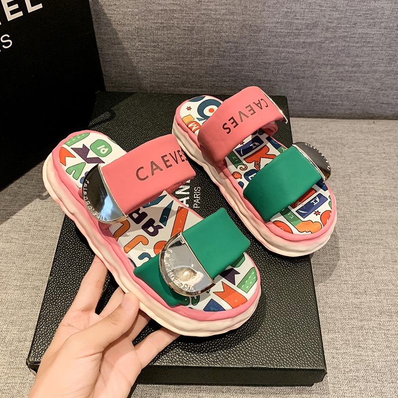 2025 Women Slippers Colorful Candy Stripe Design with Thick Sole for Summer Beach Wear Casual Style Sandals Women Slides Women