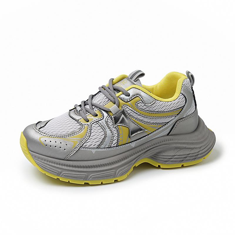 Star with the same versatile casual dad shoes women's 5 Spring Festival new color matching thick-soled heightening sports shoes