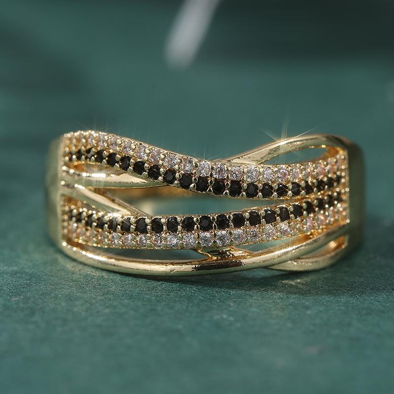 Black/clear Synthetic Zirconia Fashion Waves Shaped Ring for Women's Classic Golden Plated Banquet Festival Jewelry Accessories