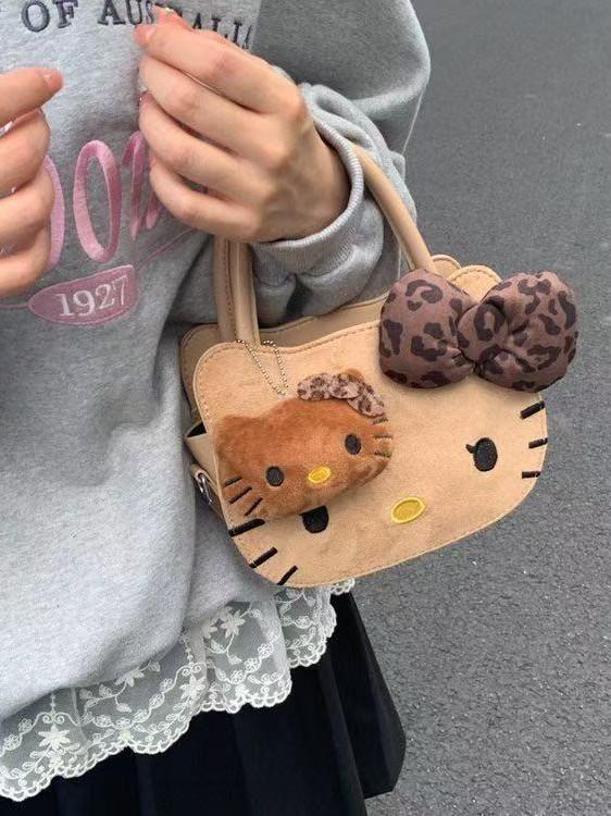Hello Kitty Cartoon Shoulder Bag For Girls With Pu Material And Spacious Storage