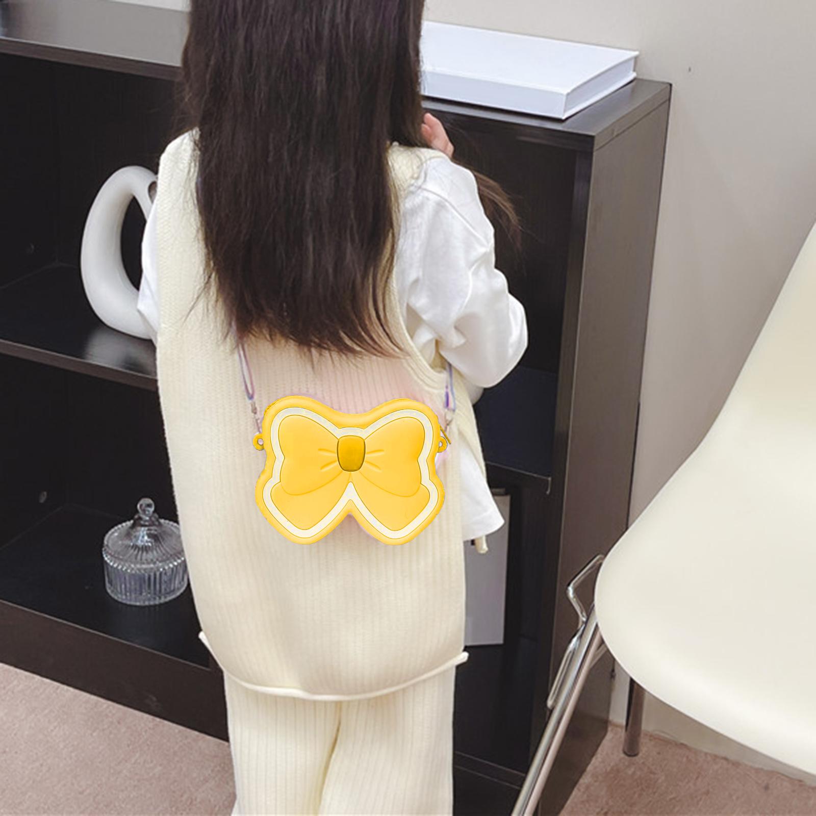 

Kids Purse Silicone Soft Novelty Cartoon Shoulder Bag Childrens Small Purse Shoulder Purse for Women Girls Children Gift