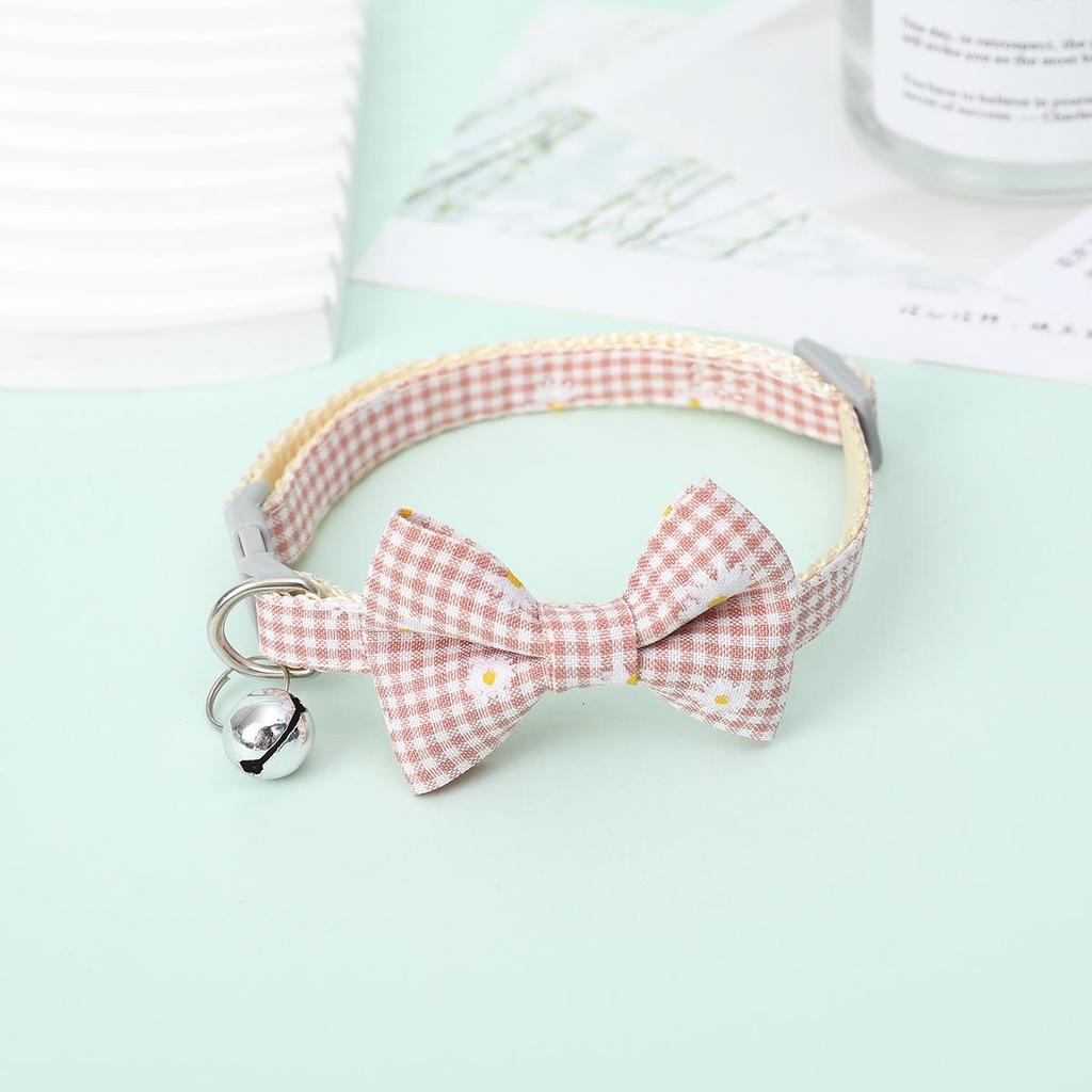 Plaid Daisy Flower Bow Pet Collar with Bell for Cats & Dogs
