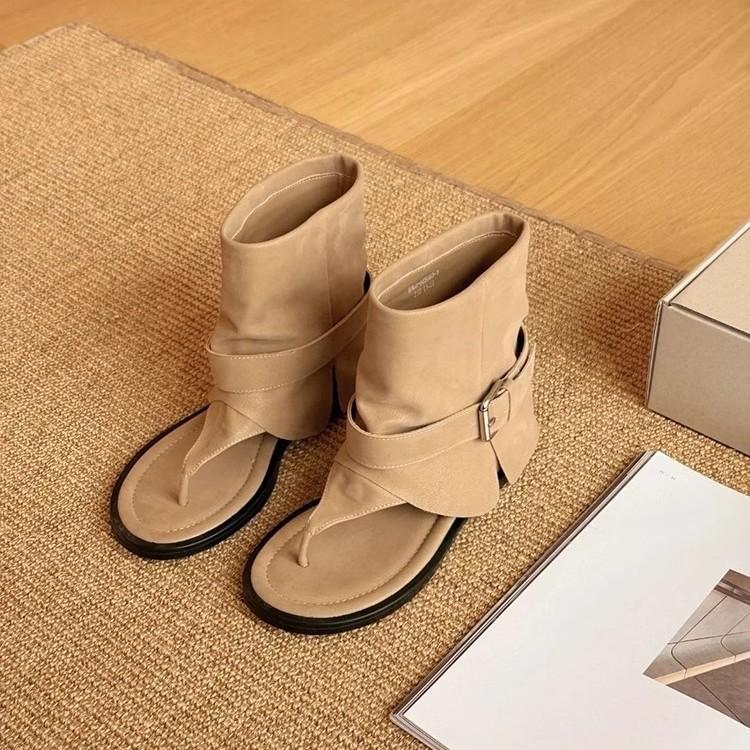 Spot Second Delivery! Roman Holiday~ Stylish Spice Girls Flat Sandals Round Head Pin Toe Buckle Strap Wear Medium Cool Boots