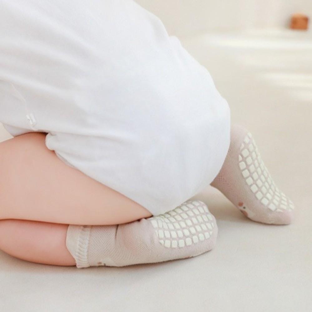 4 Pairs Breathable Kids Floor Socks Non-Slip Sole Toddler Socks New Floor Stocking for Children